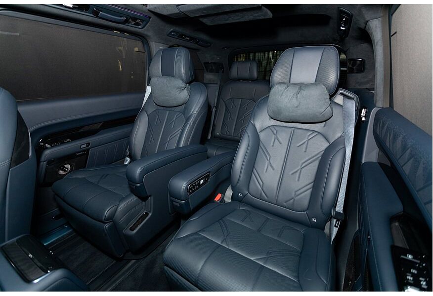Купить новый Zeekr 9X 2.0h AT 4WD (1177 л.с.) Ultra Черный, VIN