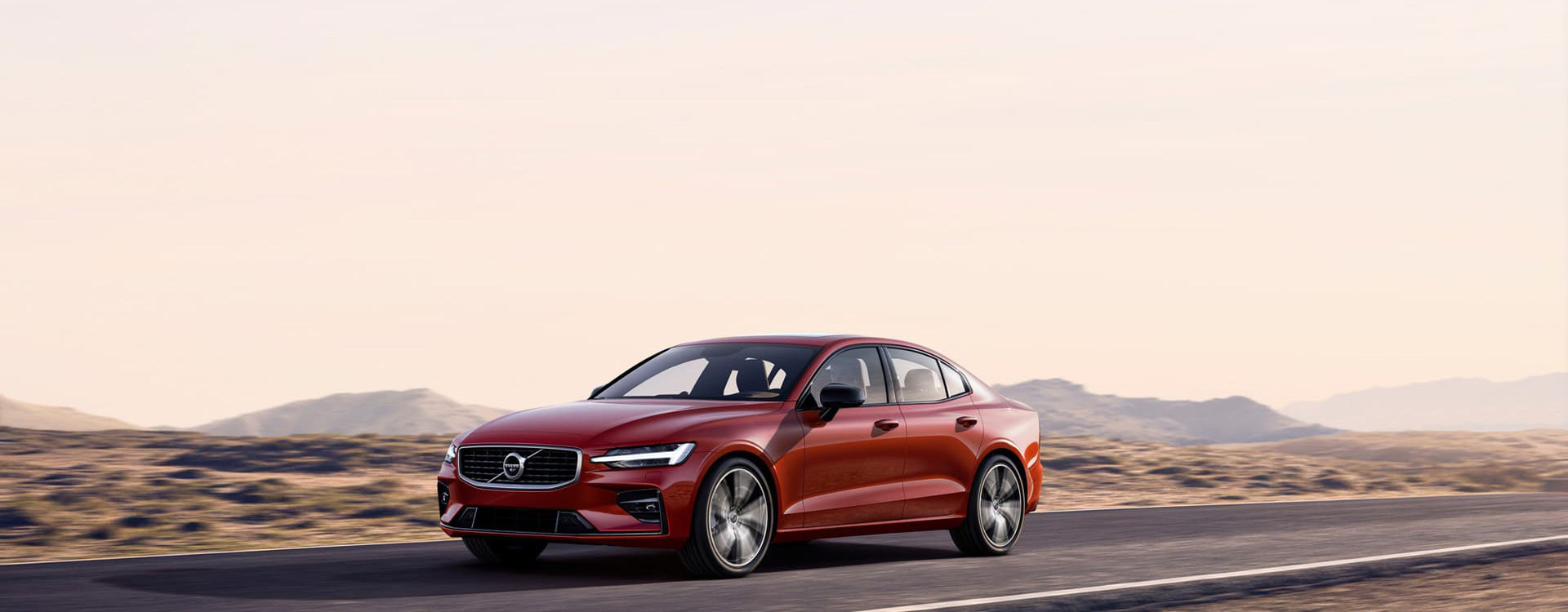 Купить Volvo S60 в Москве | Продажа Вольво С60 у официального дилера Авилон