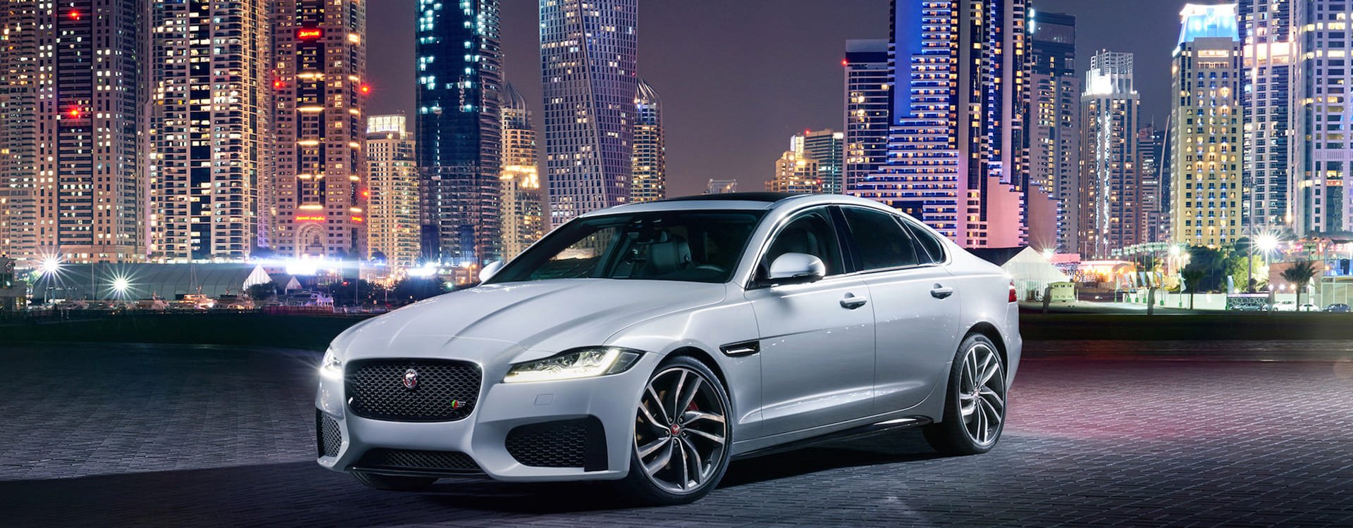 Купить Jaguar XF в Москве | Продажа Ягуар ХФ у официального дилера Авилон