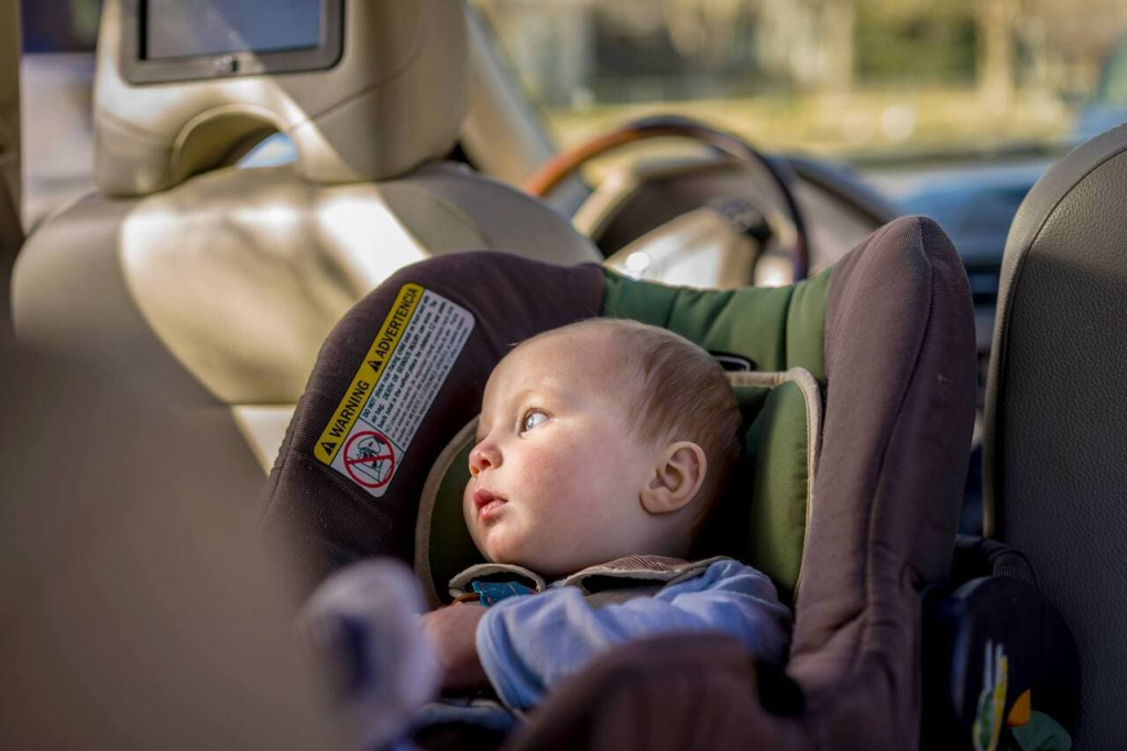 Обновленные правила перевозки детей в автомобиле