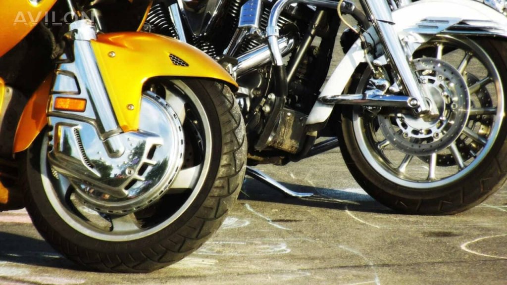 Когда нужно менять шины на мотоцикле?